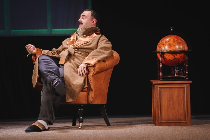 „Да, г-н Премиер!“ в Театър „Сълза и смях“