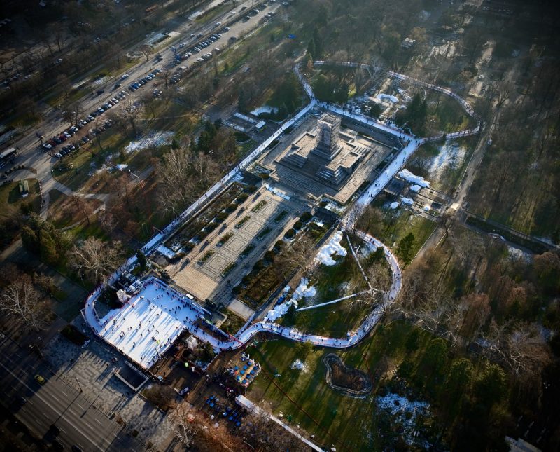 Леден парк в Княжеската градина